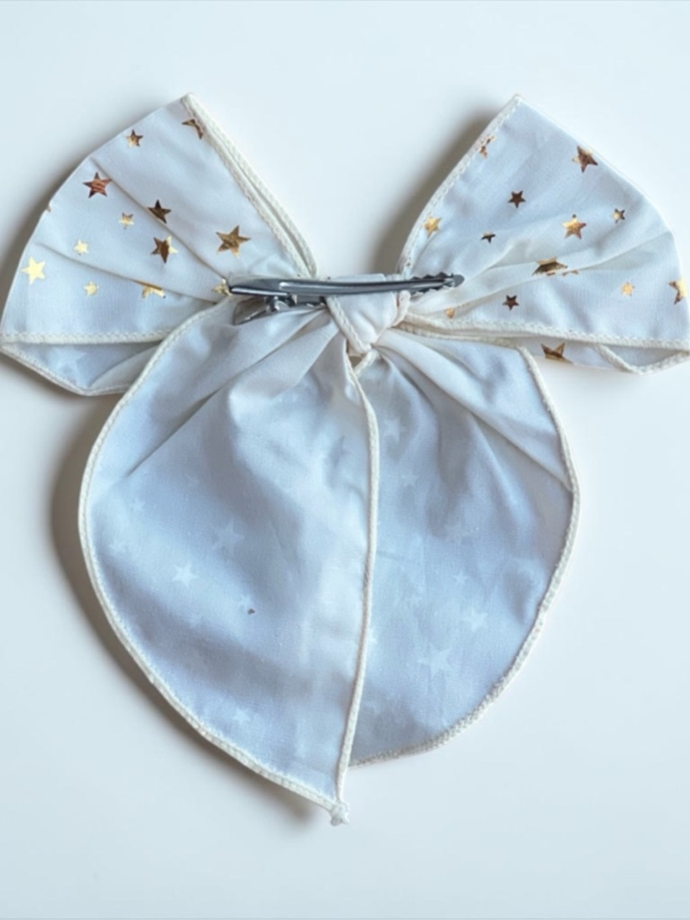 Twinkle Foil Stars Print Fable Hair Bow - Picture 6 of 6